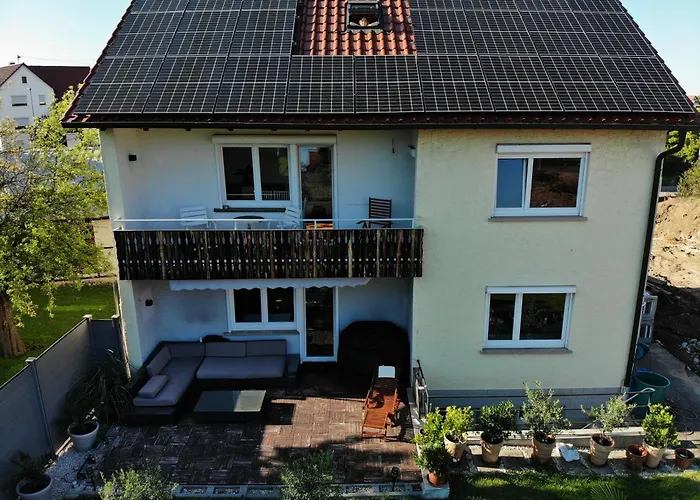 Sonnige 3 Zimmer Wohnung mit schönem Balkon im Grünen