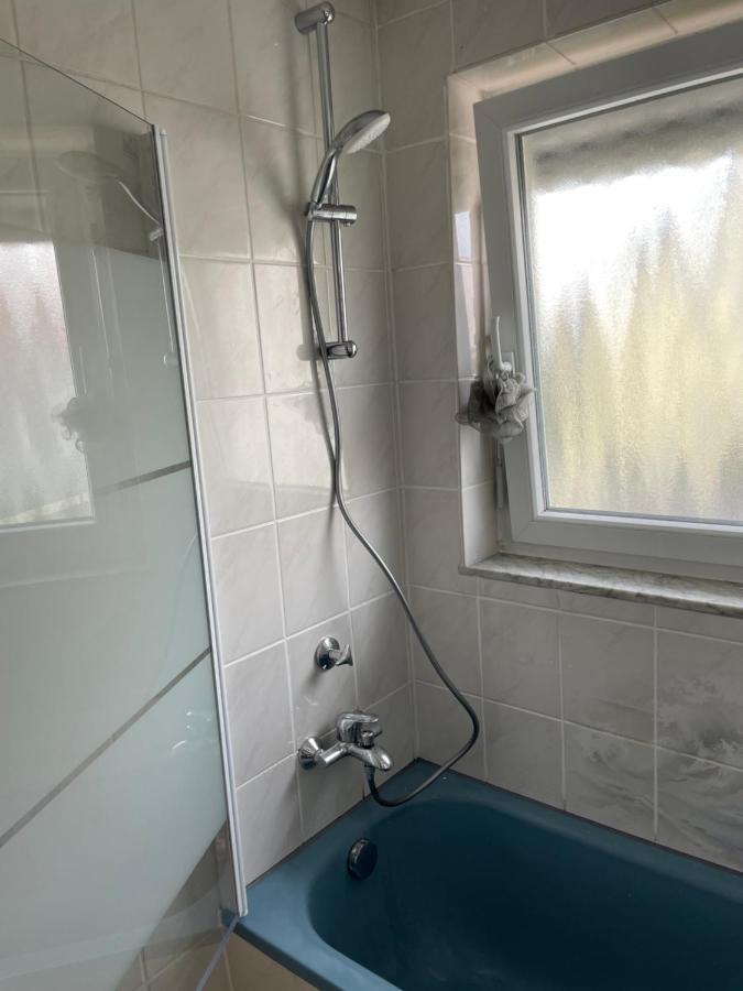 Apartment Sonnige 3 Mit Schönem Balkon Im Grünen